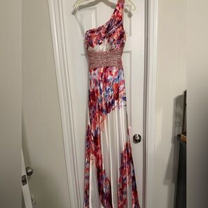 Multicolor One-Shoulder Formal Dress